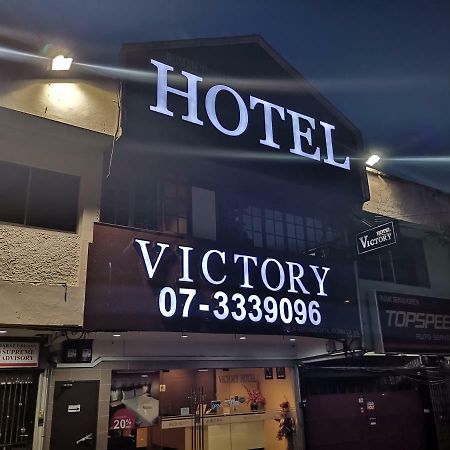 胜利酒店 新山 外观 照片